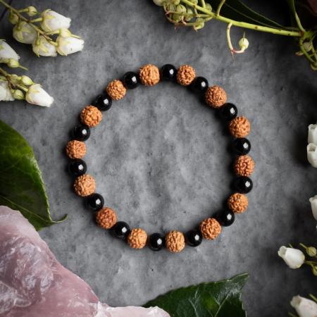 Natural 5 Mukhi Rudraksha Bracelet with Black Onyx 8mm – Unisex Nepal Rudraksha | Love, Wealth & Health Attractor | 100% Authentic + Lab Certified 🔱